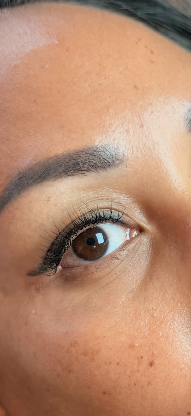 Customer photo review of Classic Lash Extensions 0.15mm