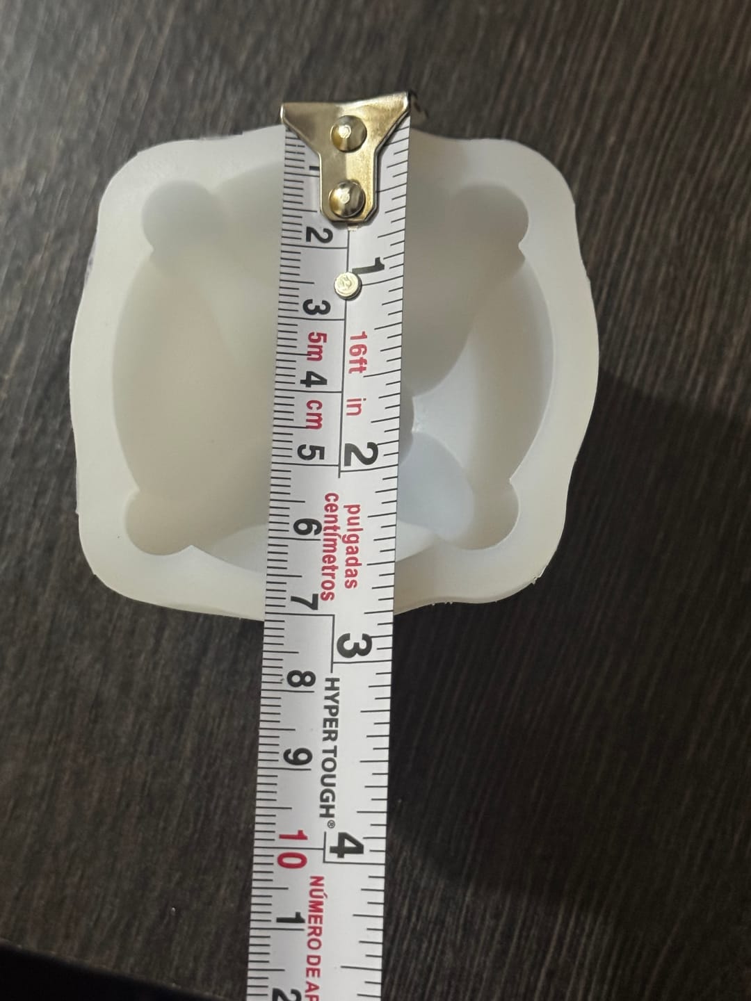 Customer photo review of Molde Pan de Muerto Grande