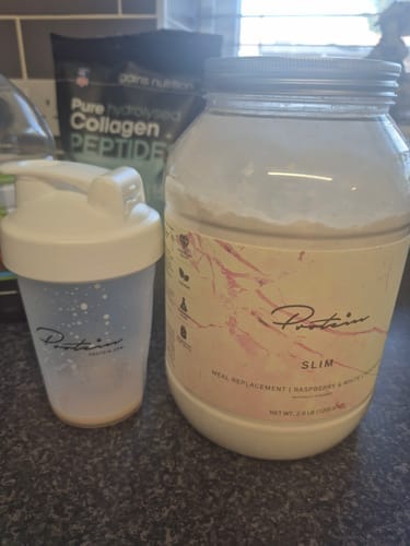 Customer photo review of Slim Meal Replacement | 34 Meals