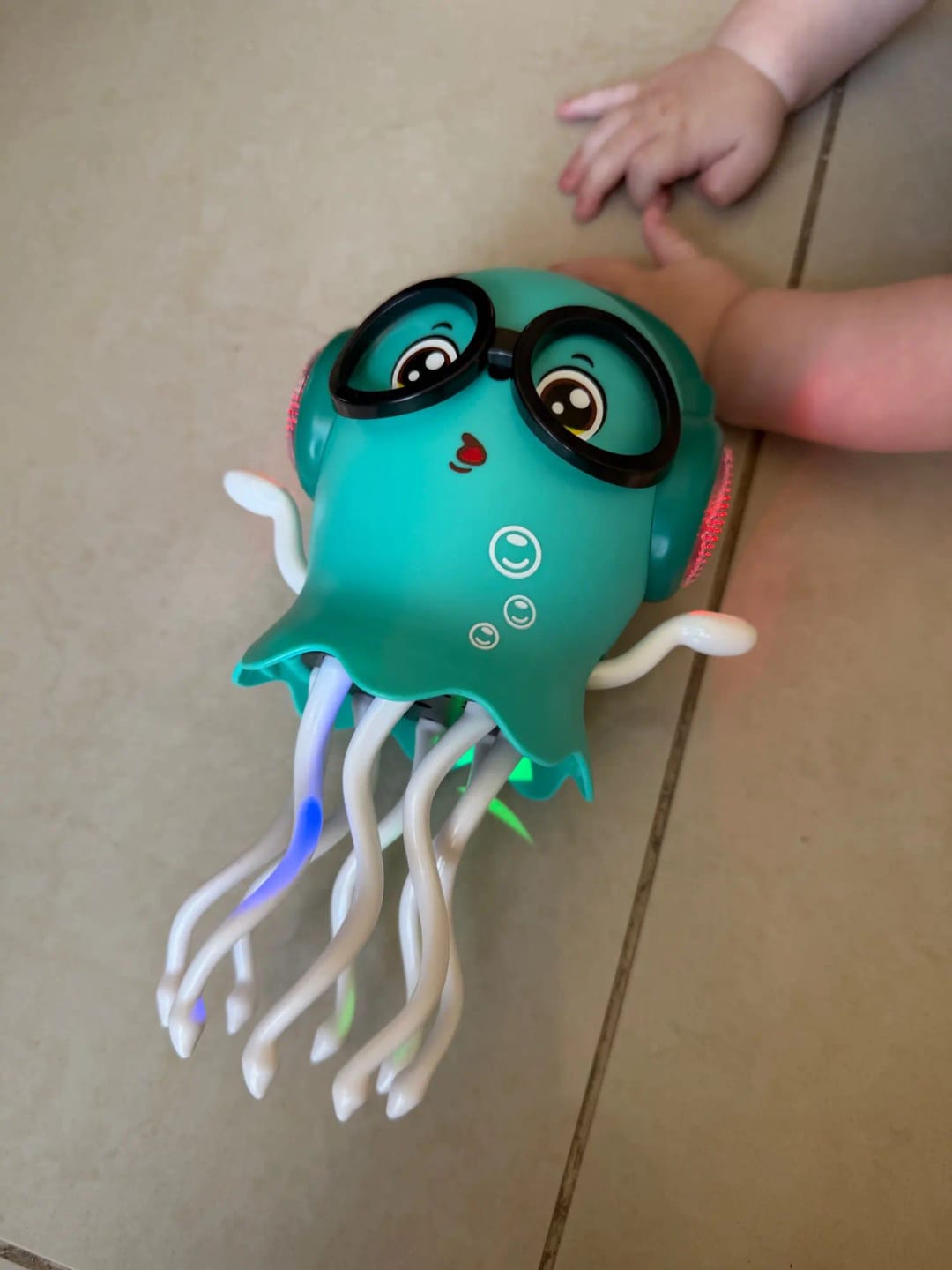 Customer photo review of Dancing Jellyfish Toy