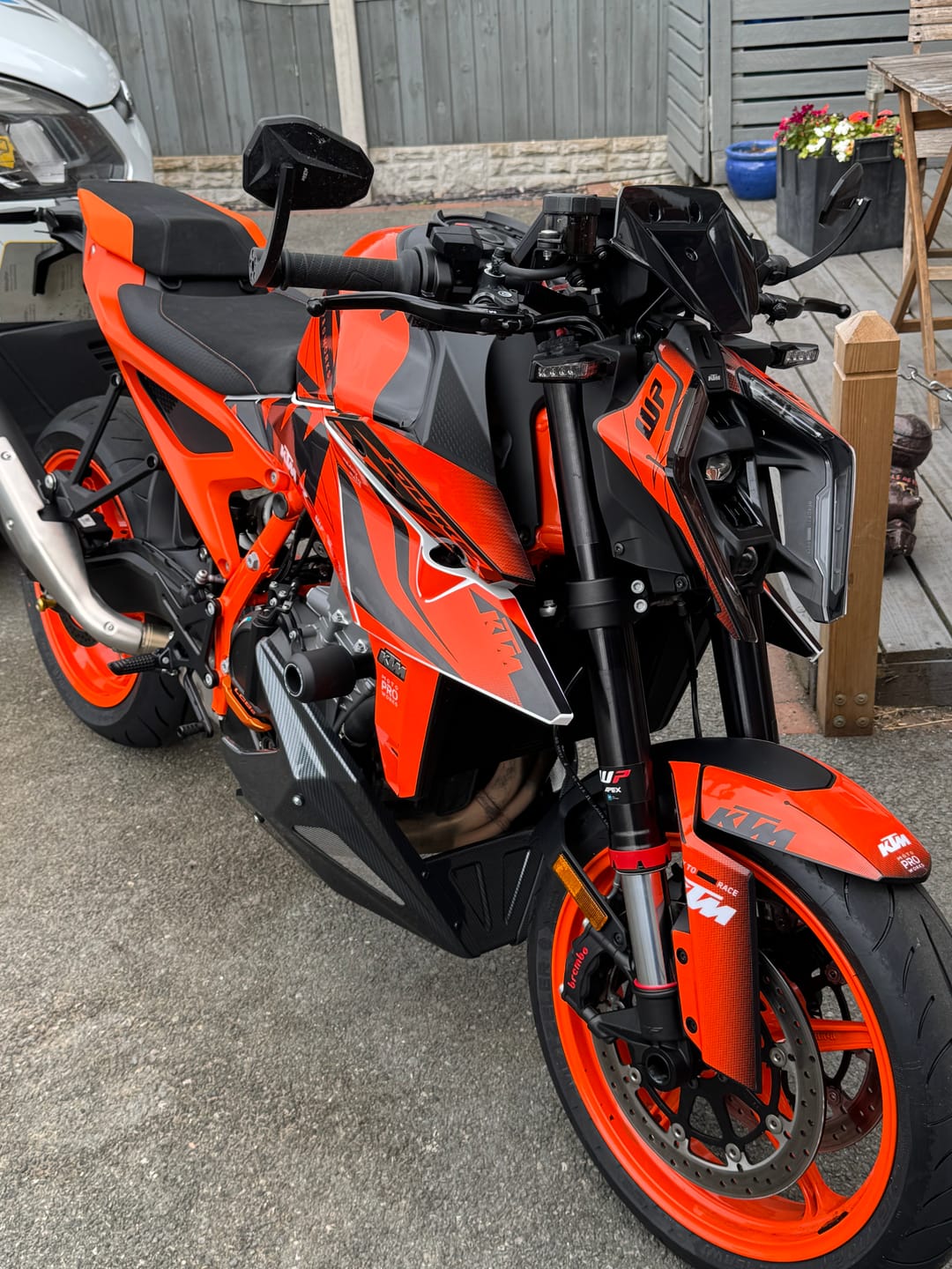 Customer photo review of KTM 990 Duke GRAPHICS - "Revel" (Orange)