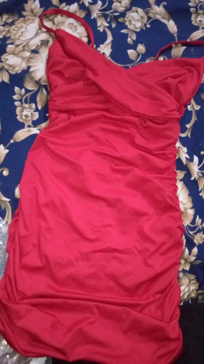 Customer photo review of Robe Courte Froncée à Bretelles