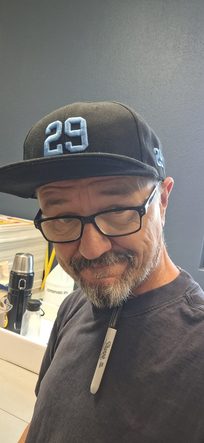 Customer photo review of Custom Black 3D Puff Embroidery Flat Embroidery Casual Sport Baseball Cap