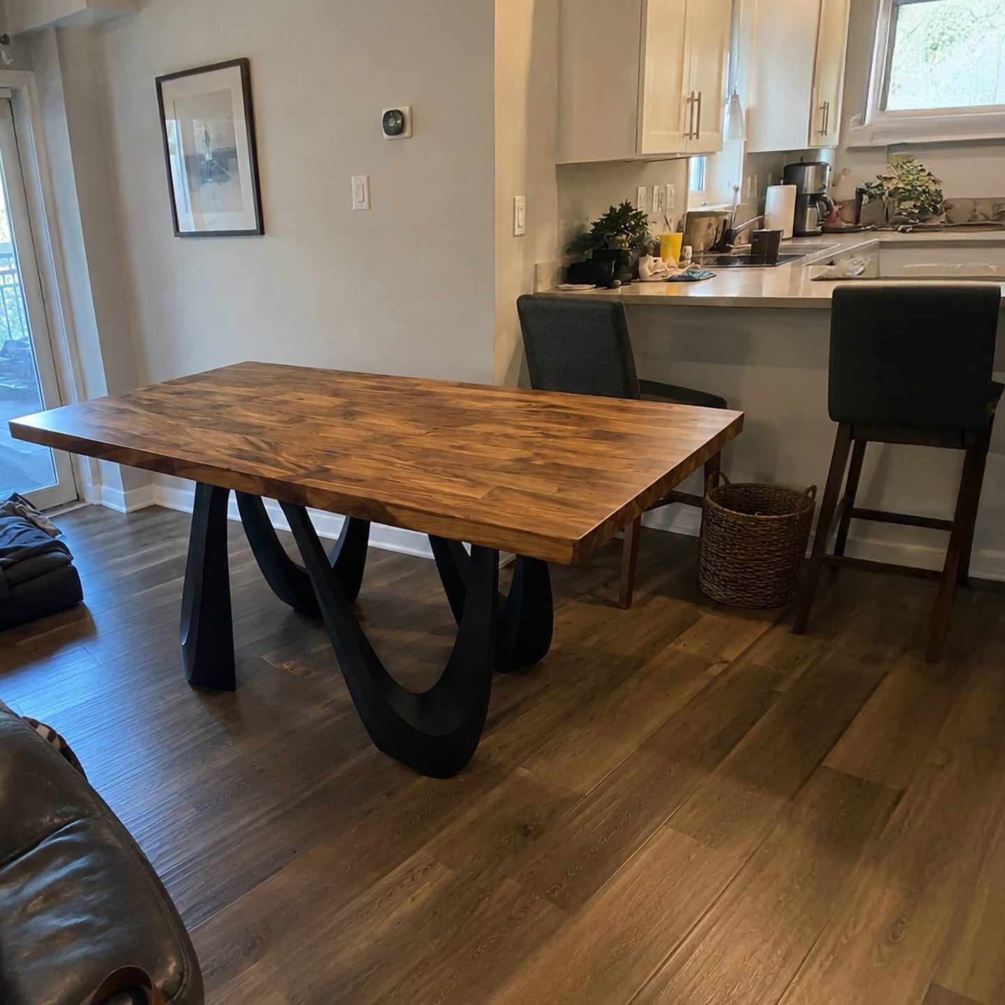 Customer photo review of Dining Table for Farmhouse Kitchen Furniture - 507 Wavea