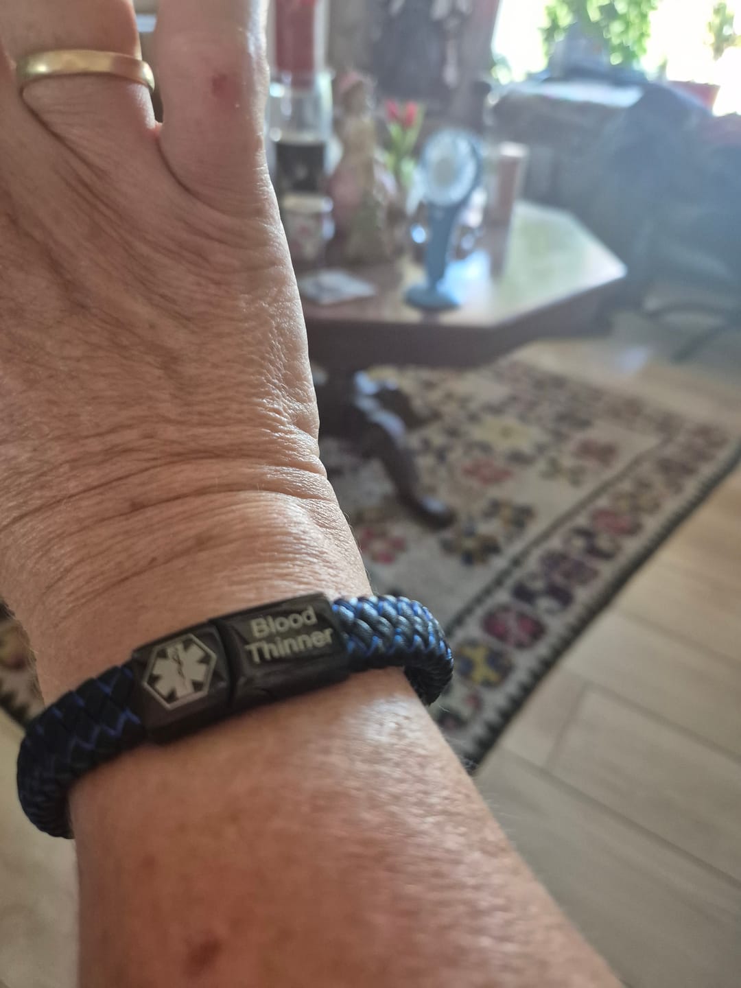 Customer photo review of Medische Waarschuwingsarmband