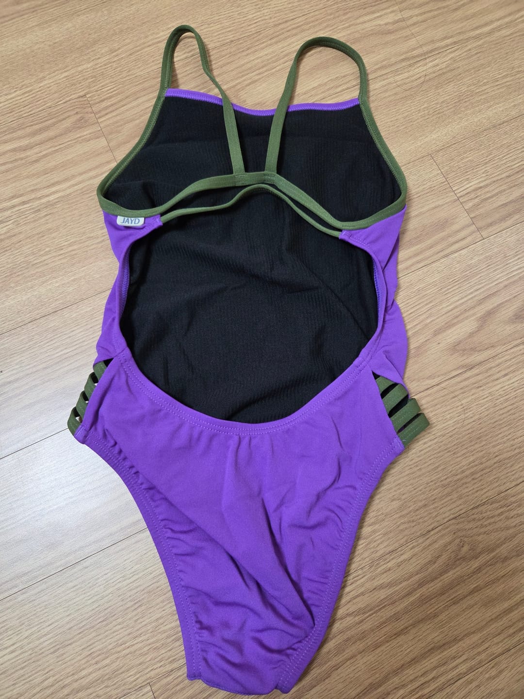 Customer photo review of ZAMBIA ONE PIECE - Murasaki|Olive