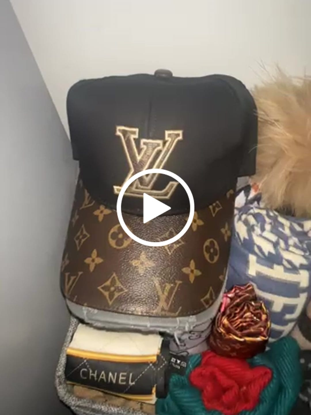 Customer video review of Minimalist Baseball Cap