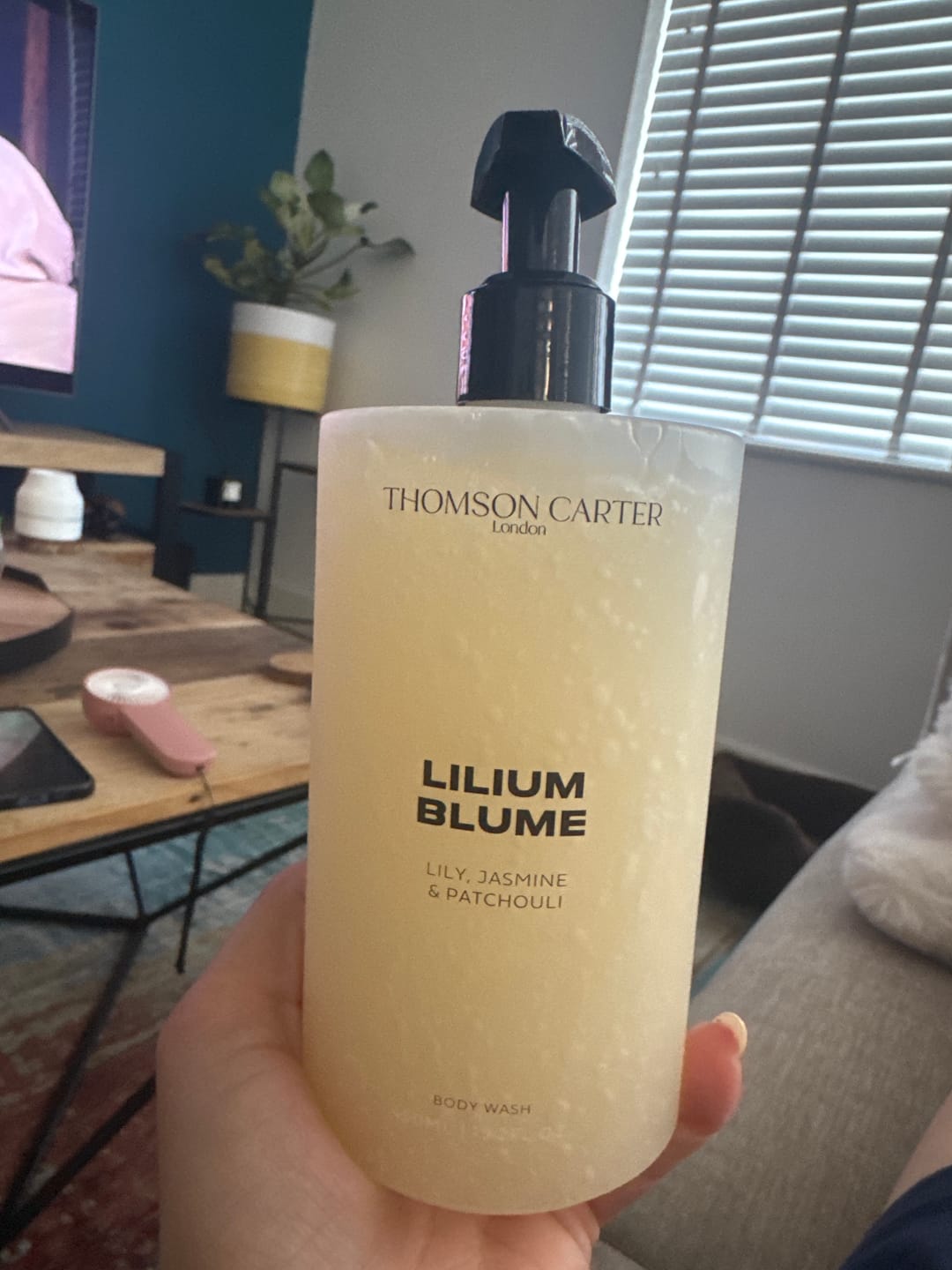 Customer photo review of Lilium Blume | Body Wash