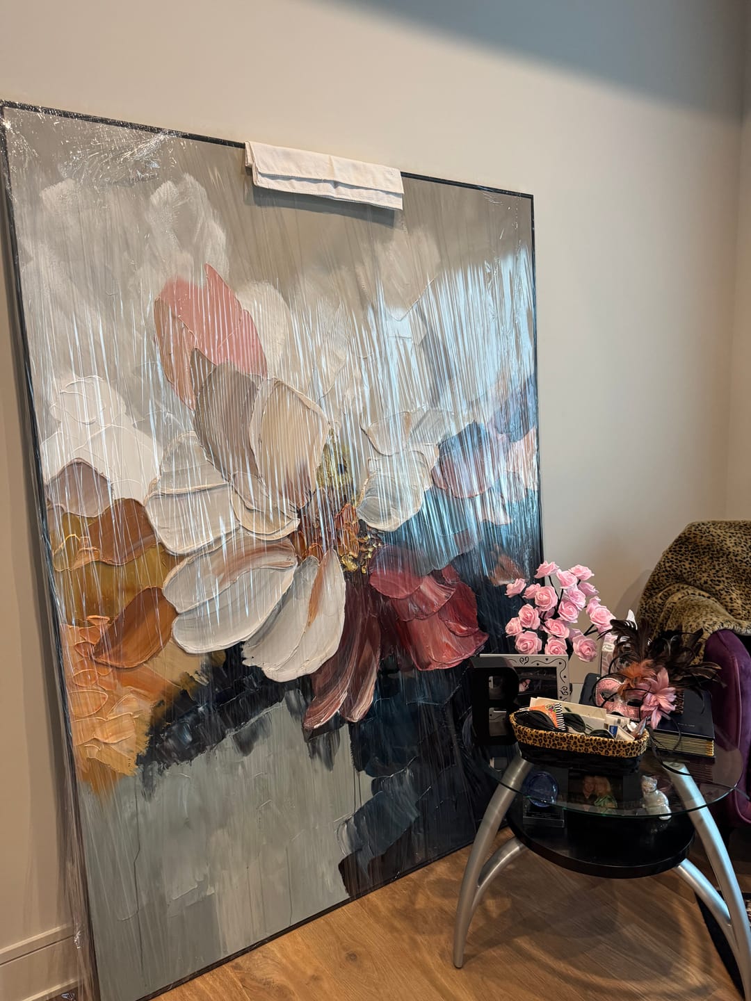Customer photo review of Blear Bloom -  Abstract Floral Oil Painting, Textured Blooming Flower Wall Art for Home Decor