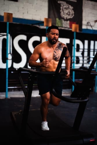 Customer photo review of IRONSIDE Curved Treadmill – Air Runner