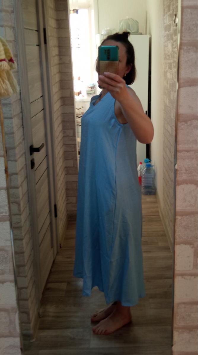 Customer photo review of Robe Longue Fluide à Col V