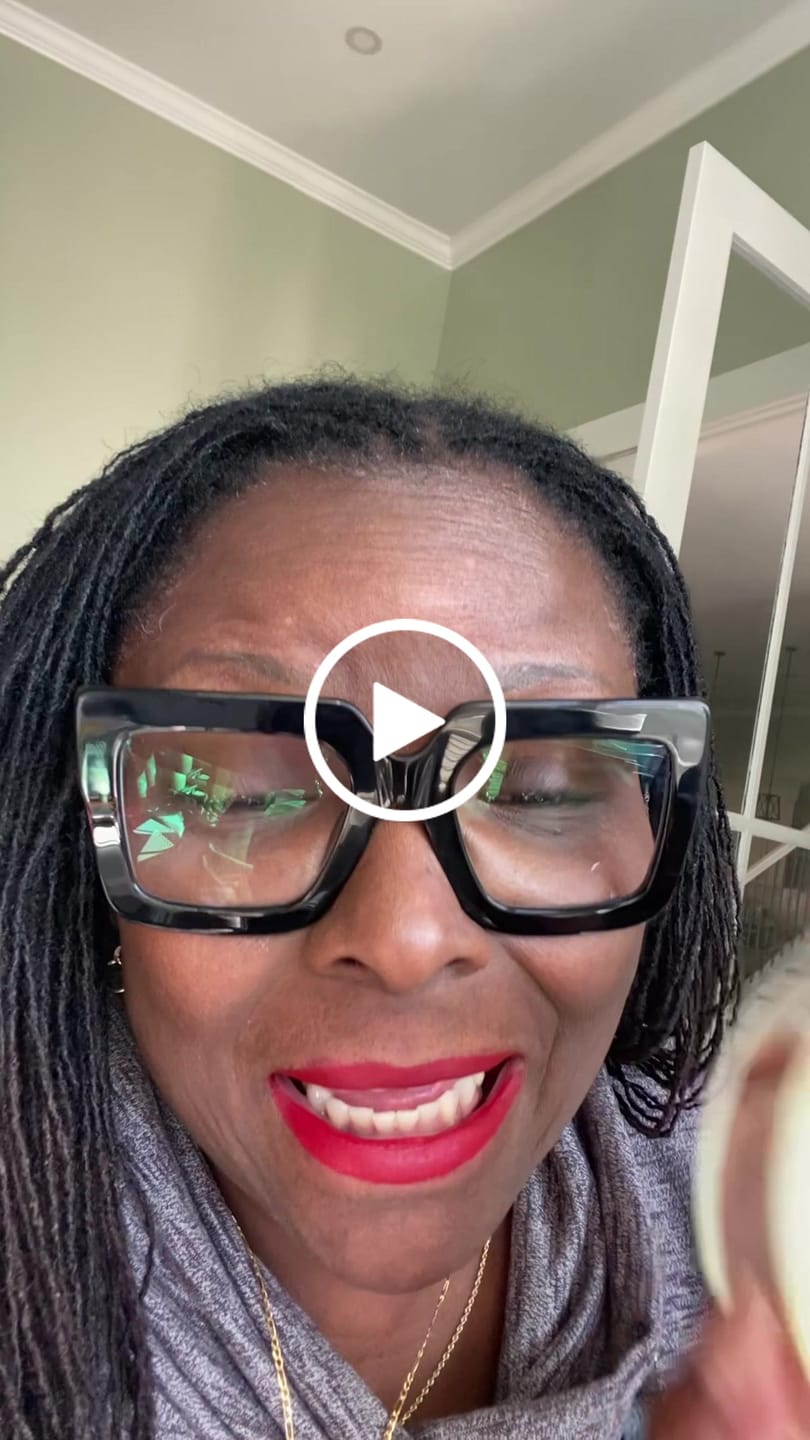 Customer video review of BODY GLAZE: SCENT FROM HEAVEN