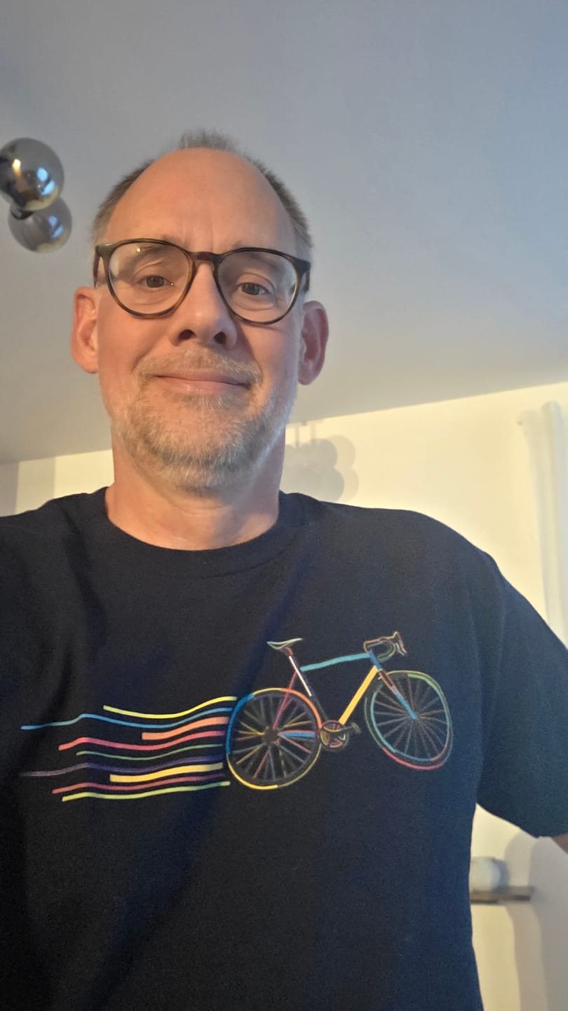 Customer photo review of Cyclist Gravel City T Shirt