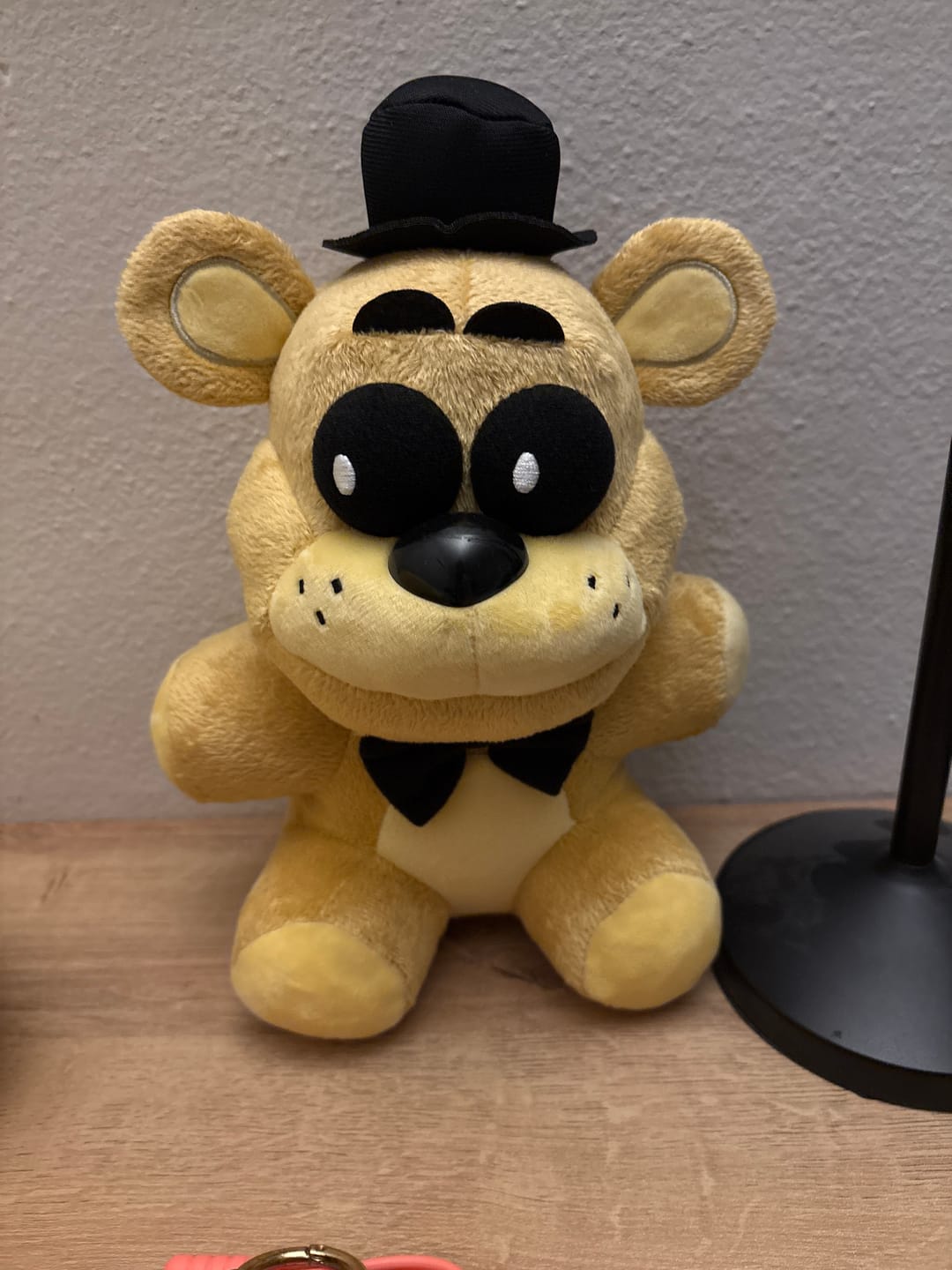 Customer photo review of Five Nights at Freddy's - Golden Freddy Plush