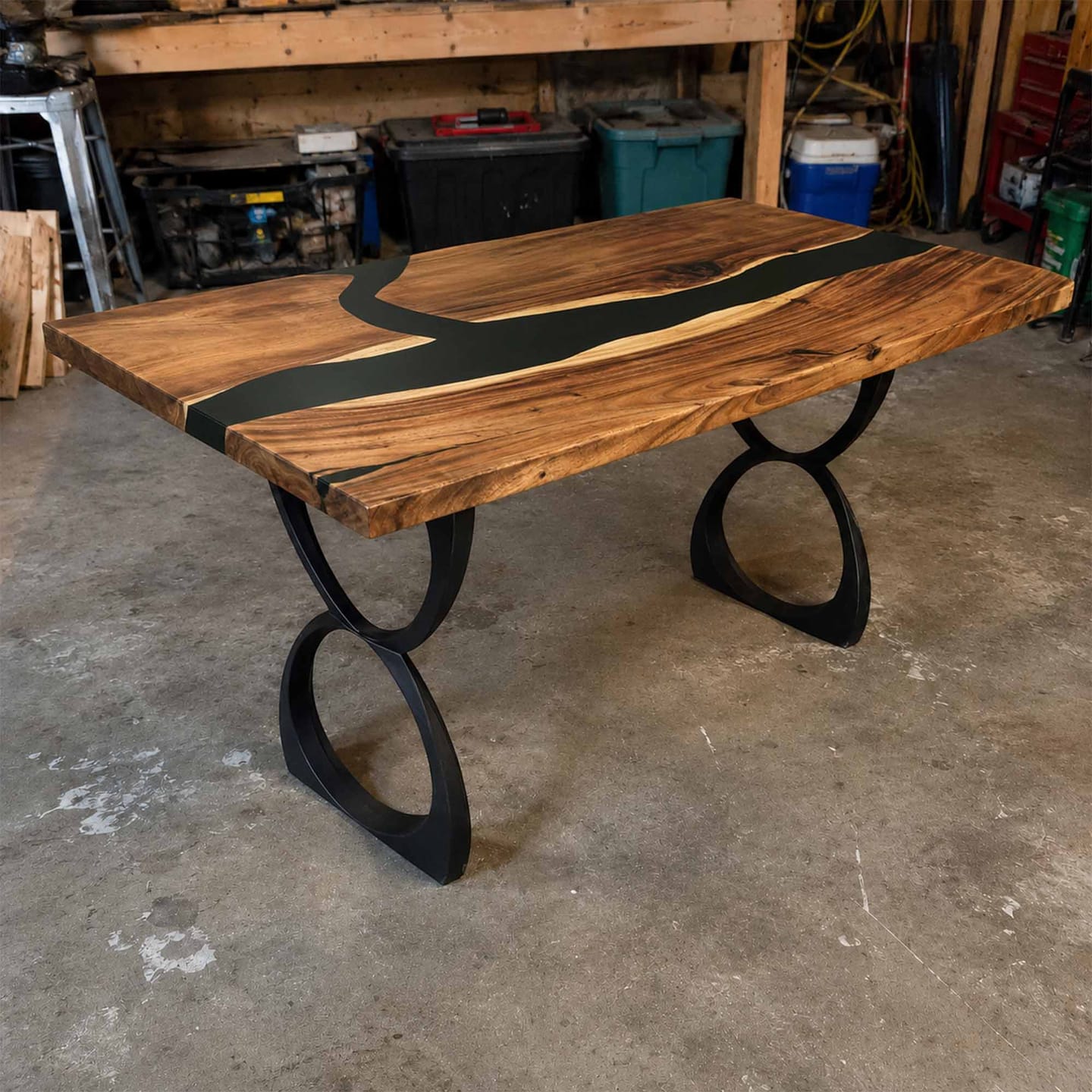 Customer photo review of Dining Table for Unique Handmade Design - 410 Amplex