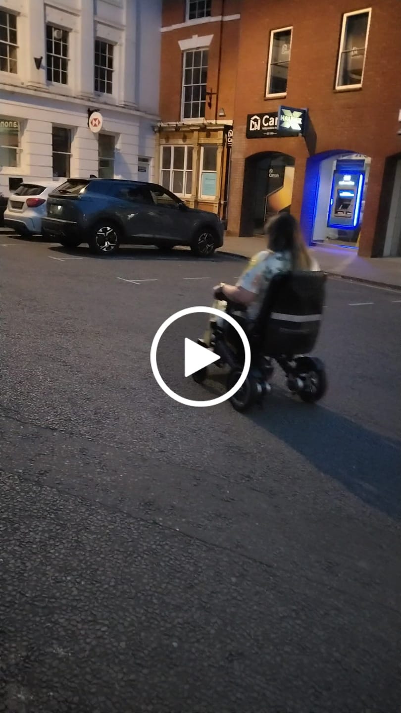 Customer video review of Etech Mobility Wheelchair Backpack – Lightweight, Durable Storage Bag for Electric & Manual Wheelchairs