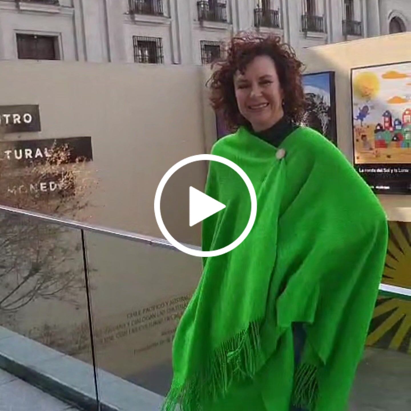 Customer video review of Tratamiento Capilar Polvo de Amla