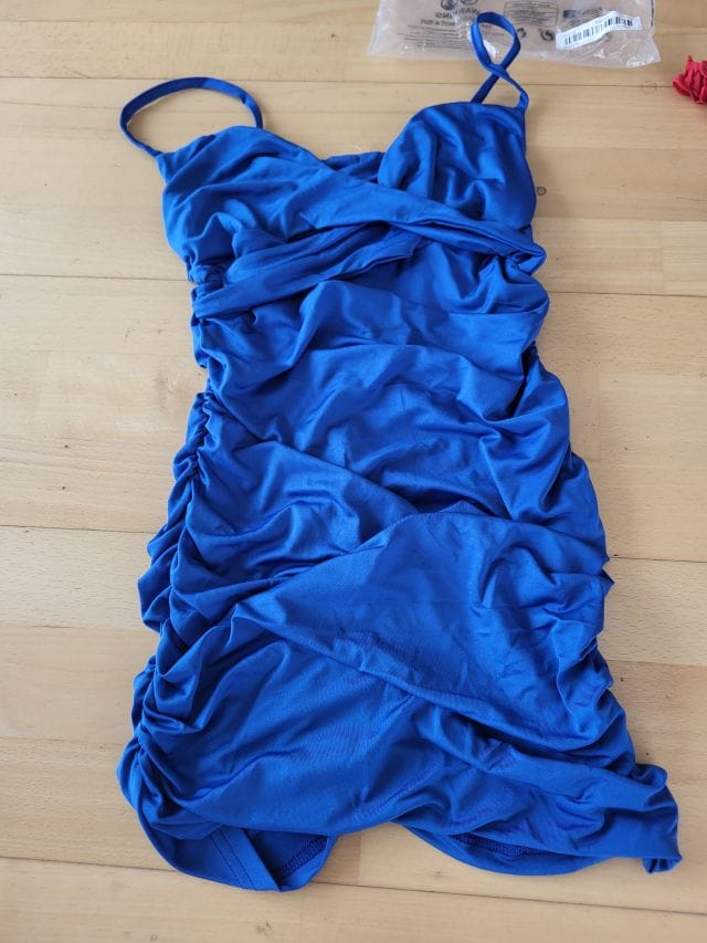 Customer photo review of Robe Courte Froncée à Bretelles