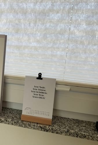 Customer photo review of Tischkalender 2027