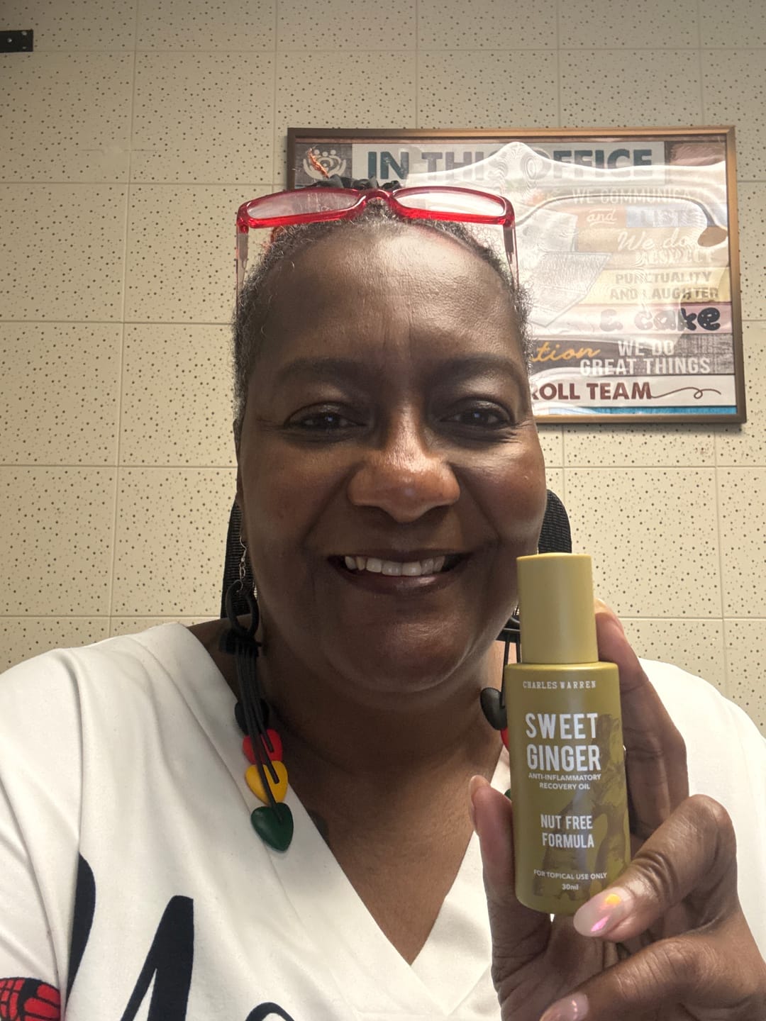 Customer photo review of [Nut-Free] Sweet Ginger Dry Oil for Sensitive Skin