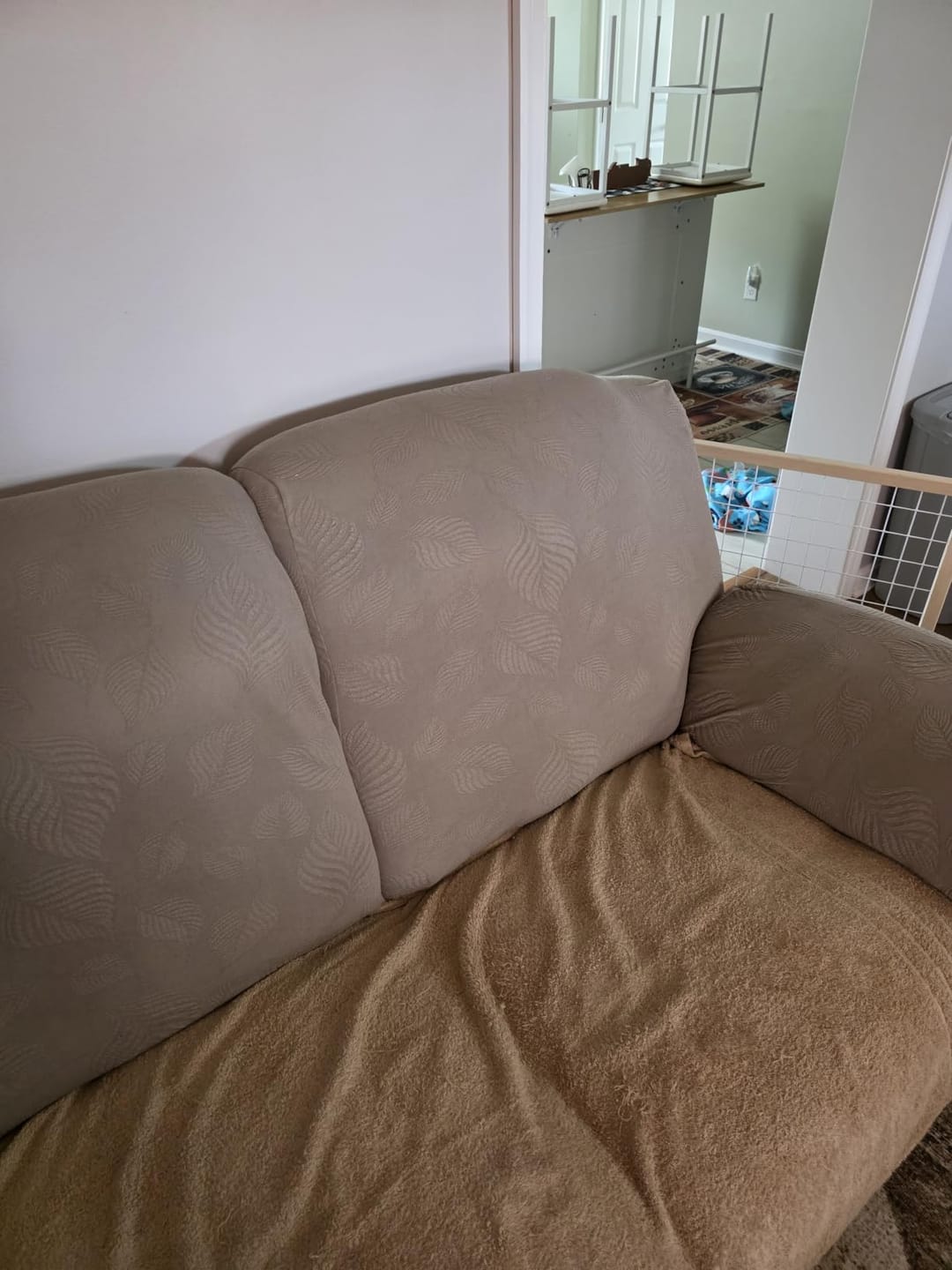 Customer photo review of Waterproof Upgrade 3D Embossed Pattern Recliner Cover with Elastic Bottom