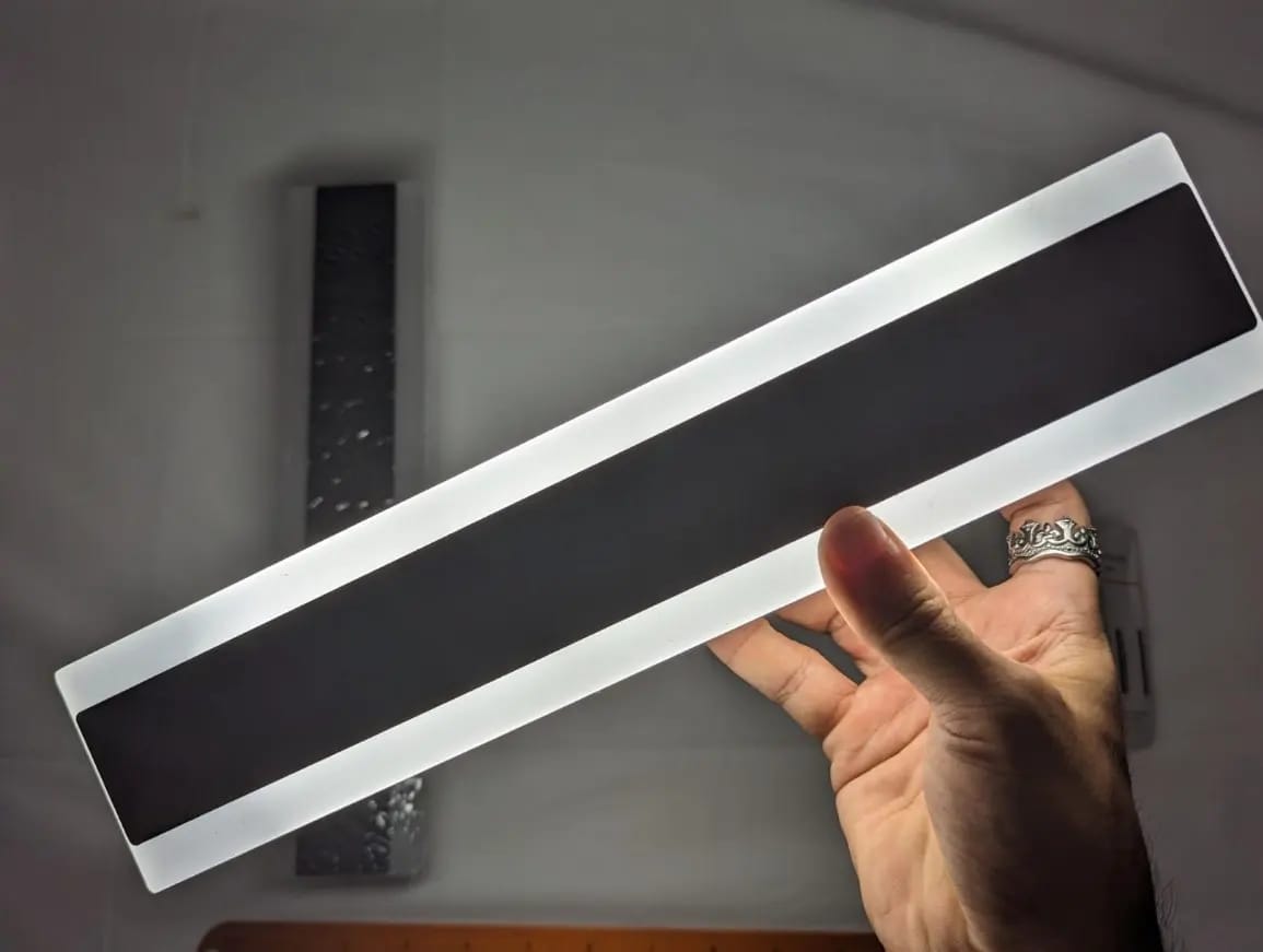 Customer photo review of Outdoor Linear Dimmable Metal Wall Light With Acrylic Diffuser