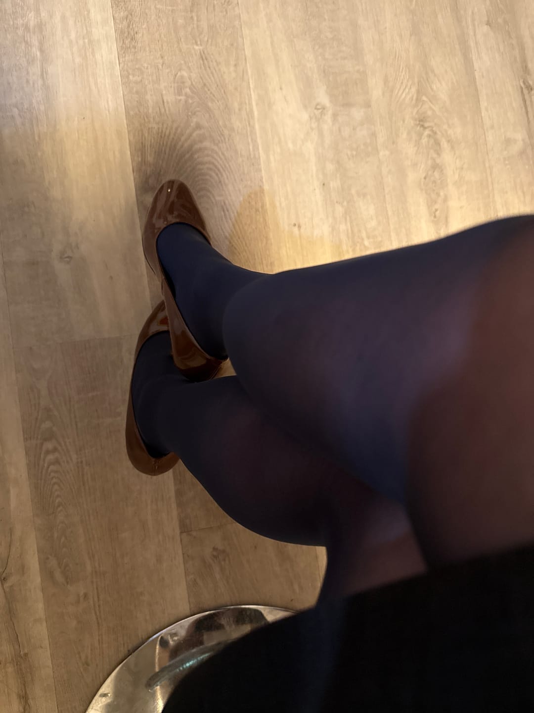 Customer photo review of PLAY -  FREE HUGGING SEAMLESS TIGHTS - SHEER