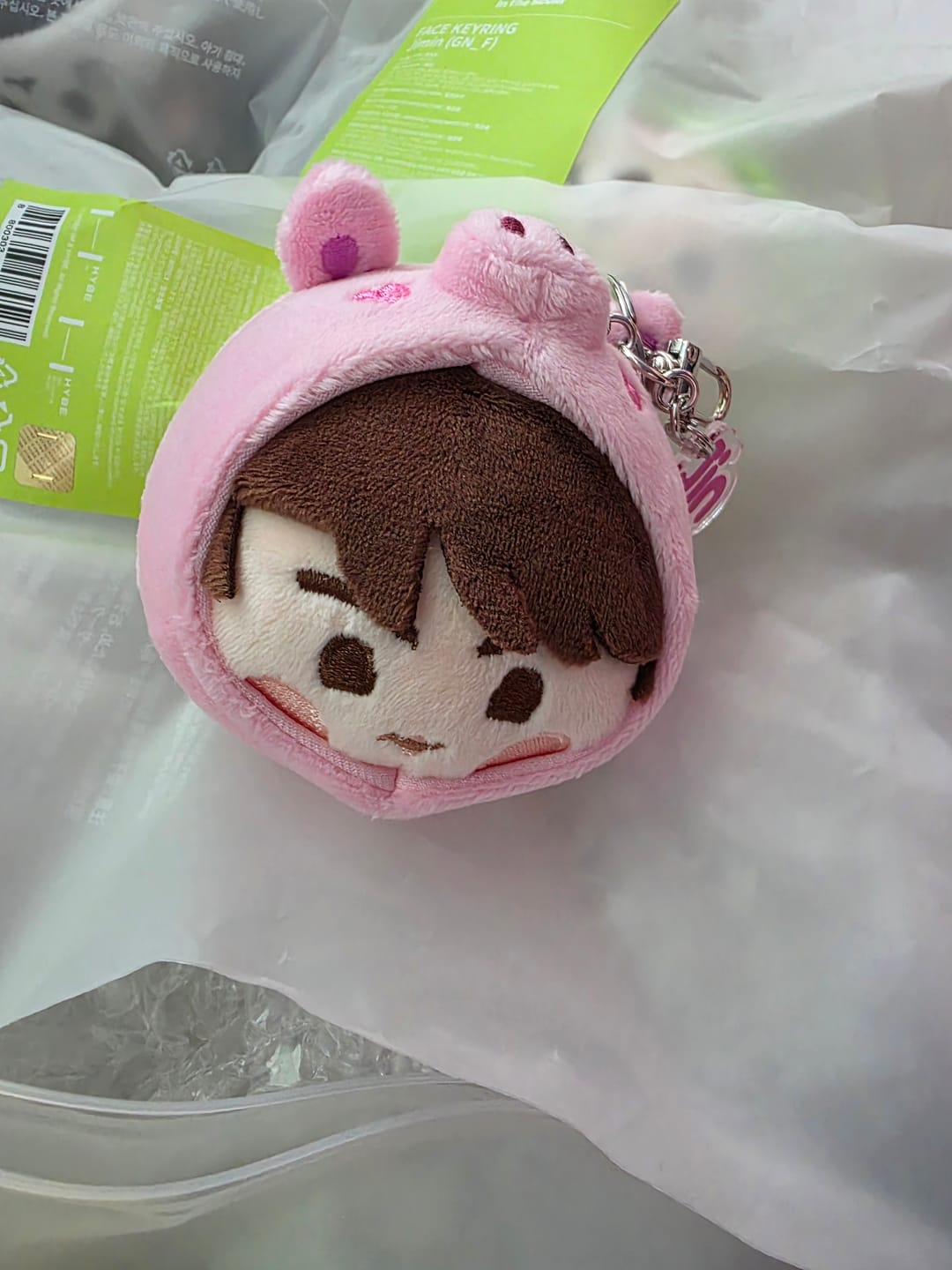 Customer photo review of BTS - 2025 BTS FESTA OFFICIAL MD BTS ISLAND: IN THE SEOM FACE KEYRING