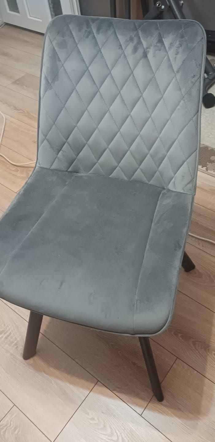 Customer photo review of Scaun tapitat K520, gri/negru, stofa catifelata, rotativ, 45x63x80 cm