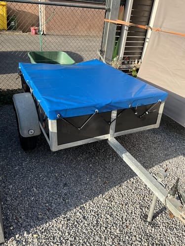 Customer photo review of Anhänger Flachplane 160 x 120 x 7,5 cm