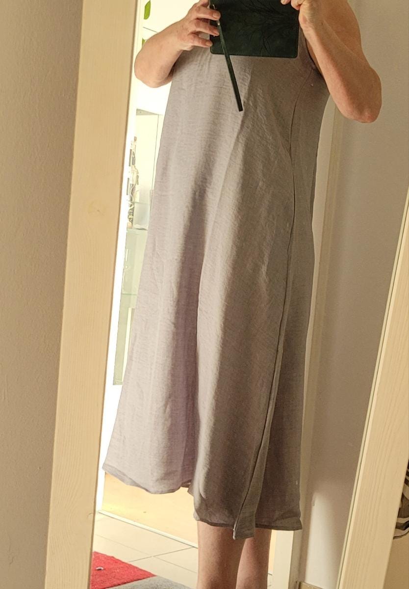 Customer photo review of Robe Longue Fluide à Col V