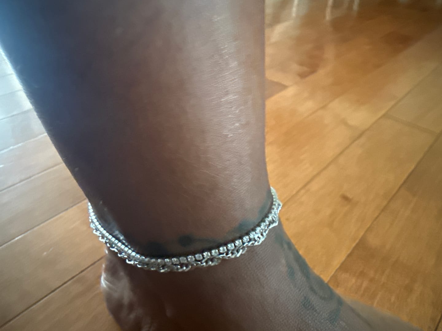 Customer photo review of Tennis Anklet - 2mm
