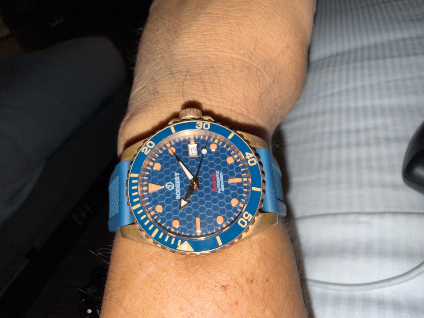 Customer photo review of SEATURTLE.OCEAN(BRONZE) - Automatic Bronze Diver Watch | Sea Blue/FKM Rubber
