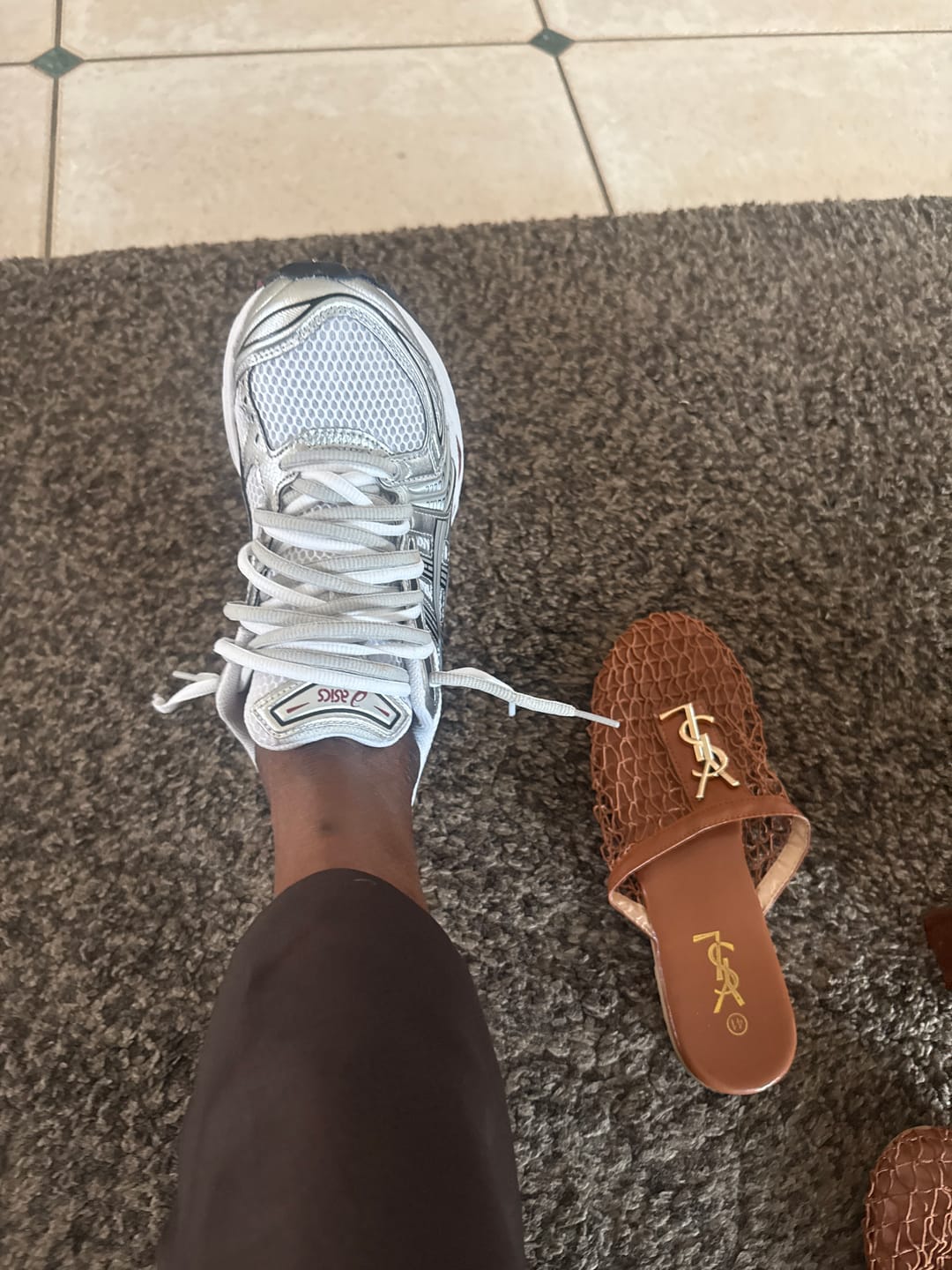 Customer photo review of GEL-KAYANO 14 White Pure Silver - Double Laces