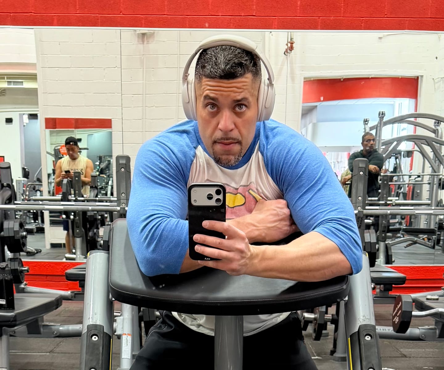 Customer photo review of 8072 - Superman 3/4 Raglan Shirts
