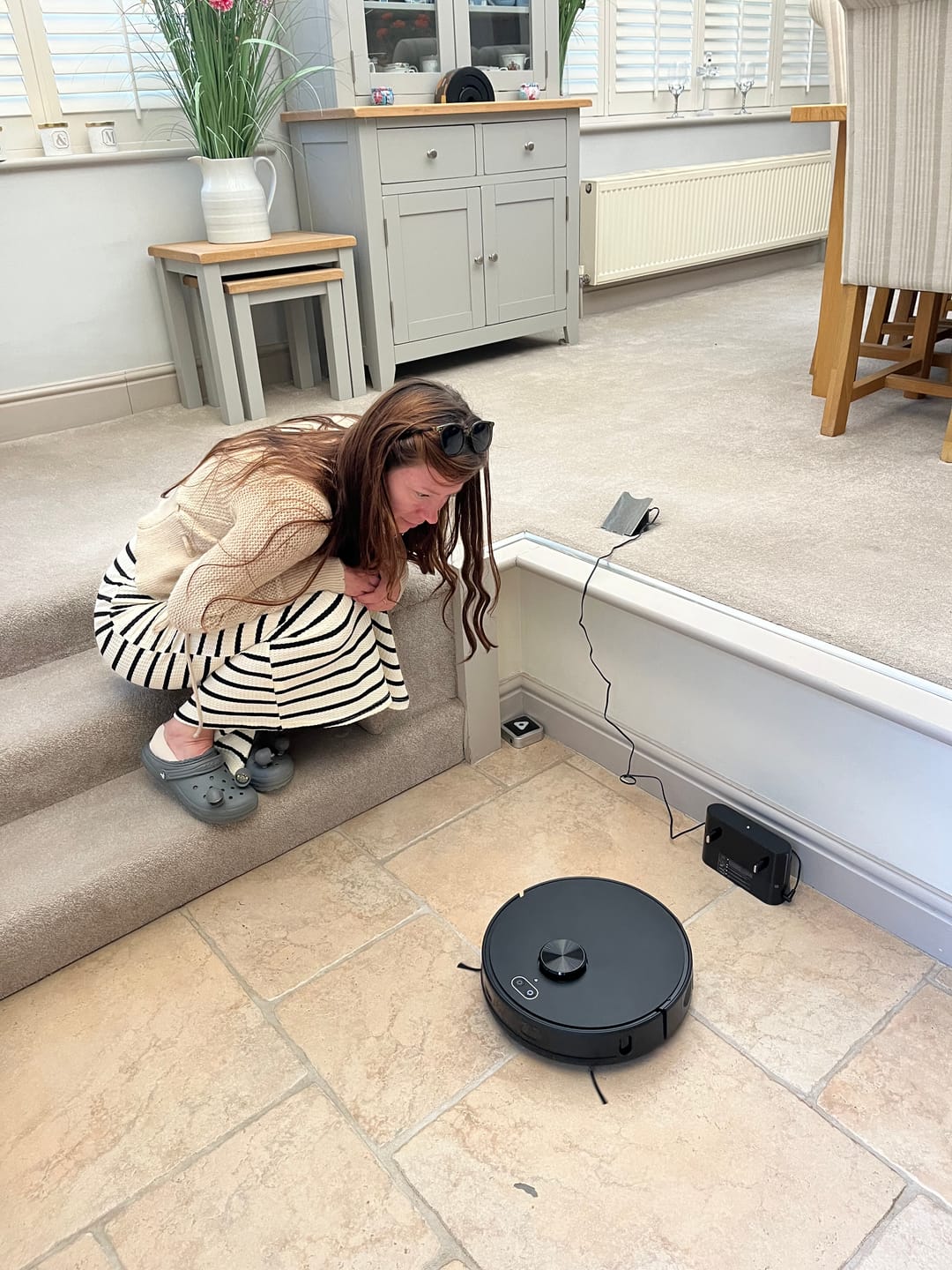 Customer photo review of Robot Vacuum V8 Pro – Fully Automatic Cleaning with Mopping Function, Intelligent Navigation & App Control