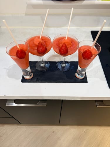Customer photo review of Strawberry Daiquiri Frozen Cocktail Mix 2L