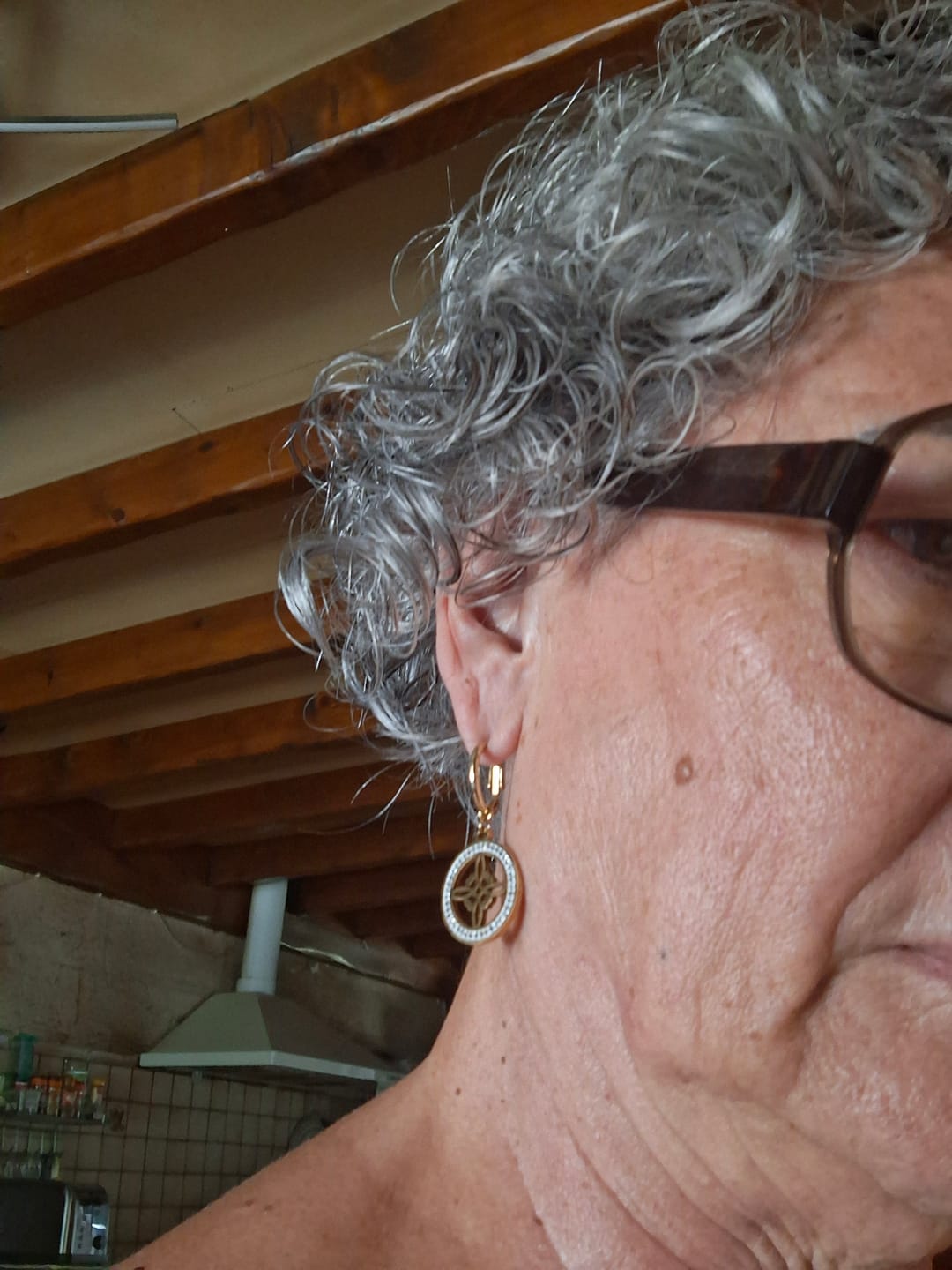 Customer photo review of Boucles d’Oreilles “Nœud de Sorcière Sacré”