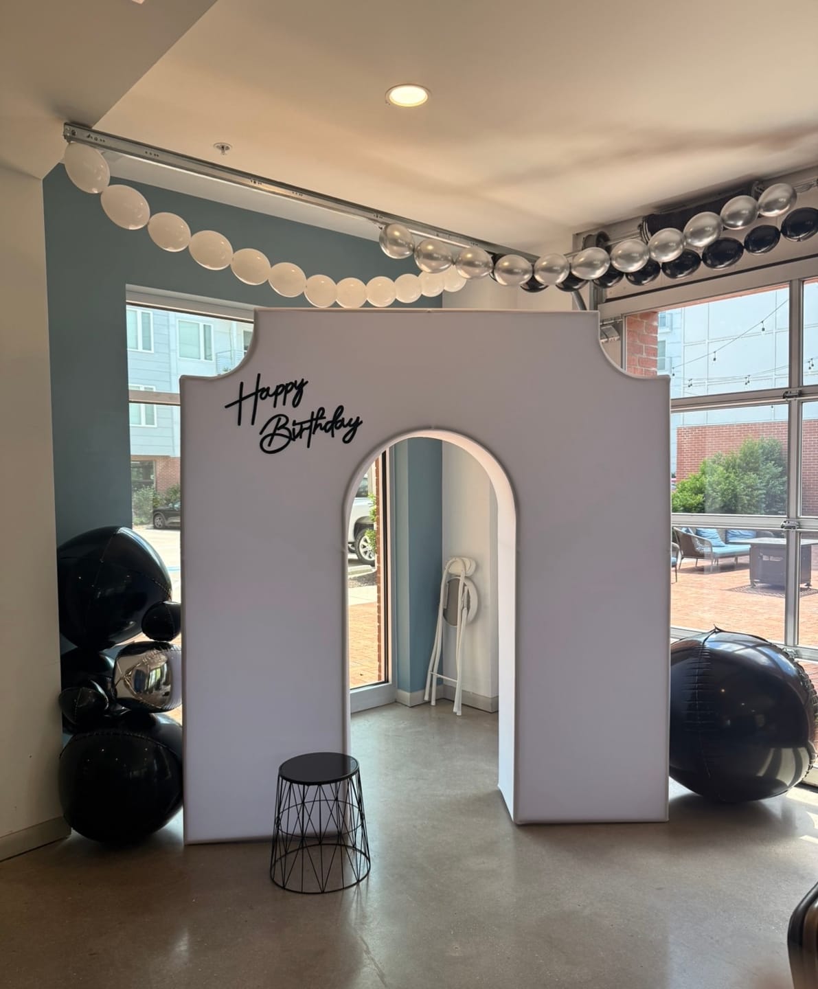 Customer photo review of 6.5x7.2ft Black Arc de Triomphe Party Backdrop Stand