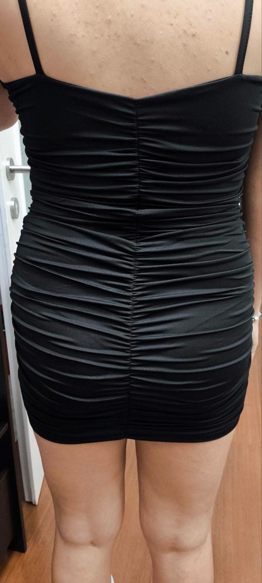 Customer photo review of Robe Courte Froncée à Bretelles
