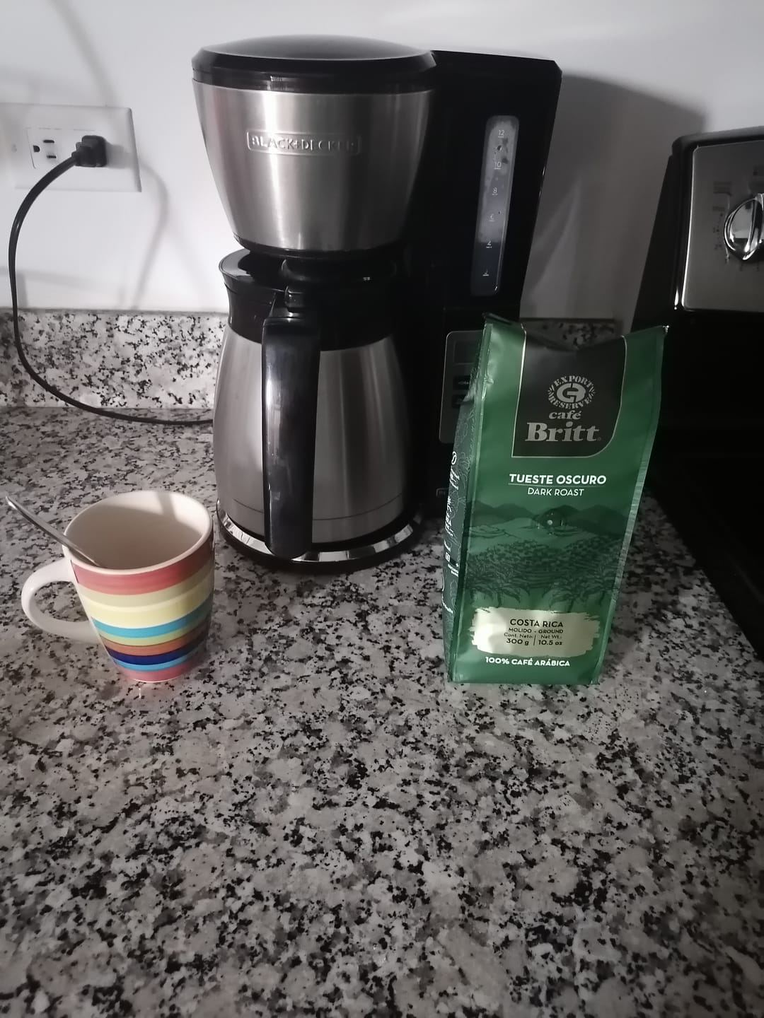 Customer photo review of Café Britt Tueste Oscuro Molido