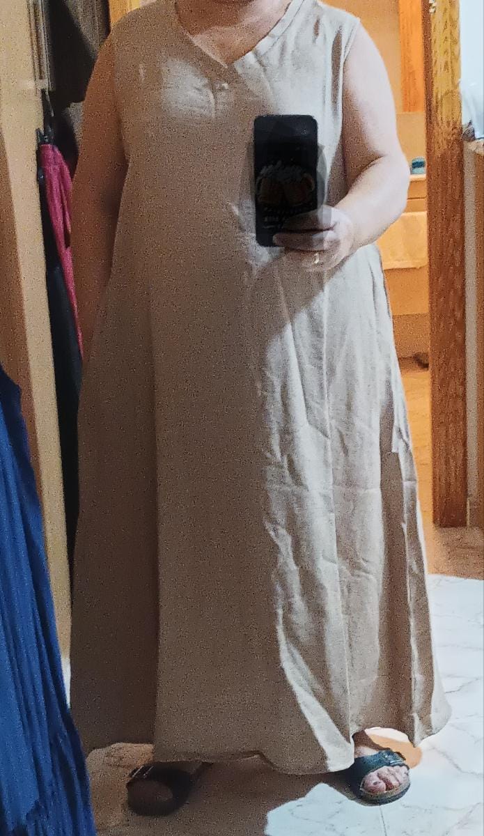 Customer photo review of Robe Longue Fluide à Col V