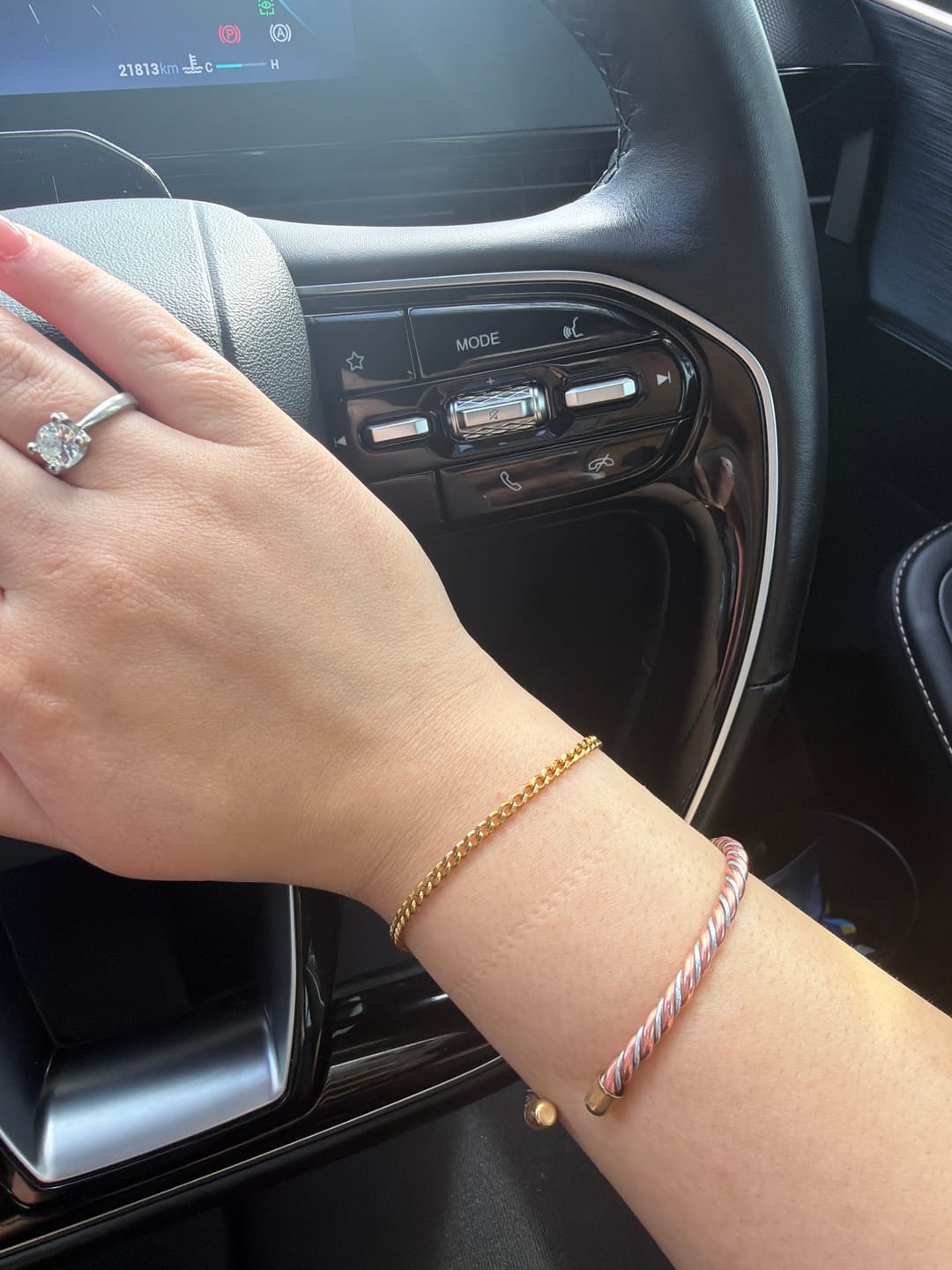 Reseña con foto del cliente del Kit de Pulsera Permanente FabuLove