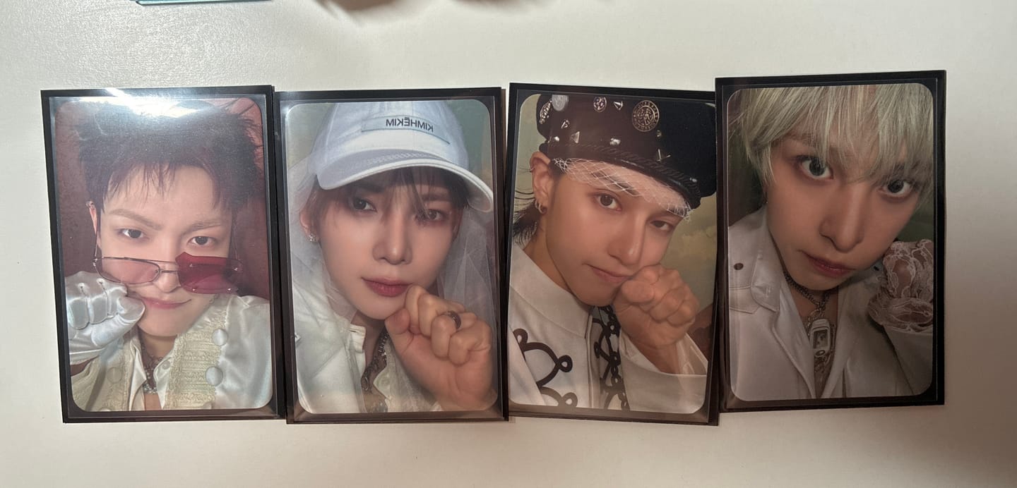 Customer photo review of [WHOSFAN LUCKY DRAW] ATEEZ - 14th Mini Album GOLDEN HOUR : Part.5