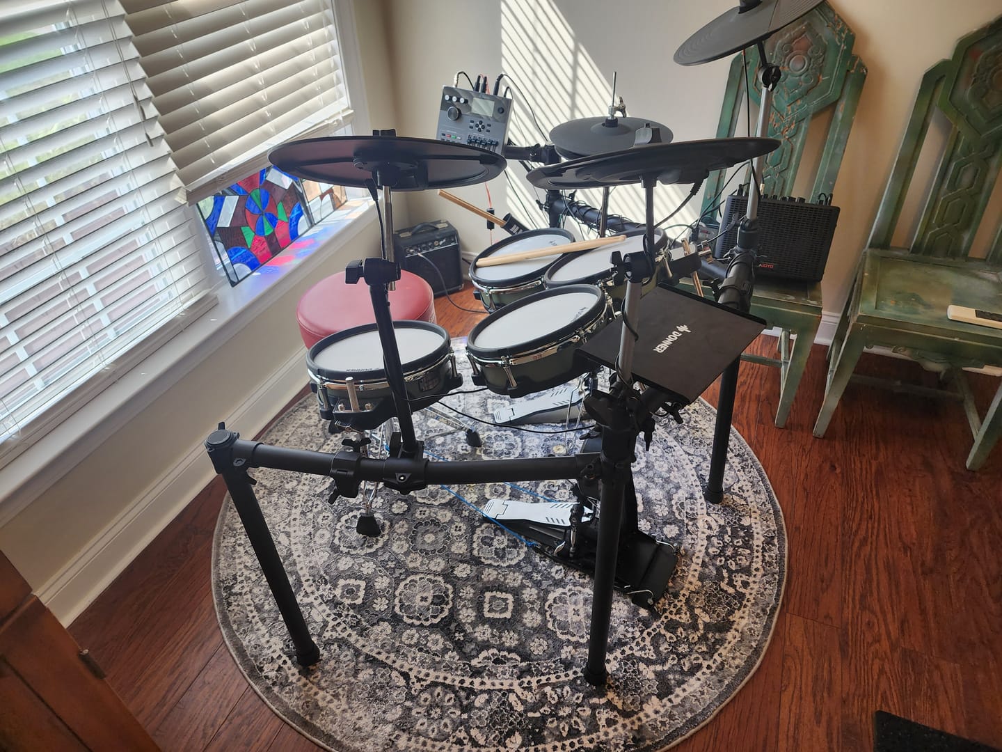 Customer photo review of Donner DED-200CY 12" Expansion Cymbal