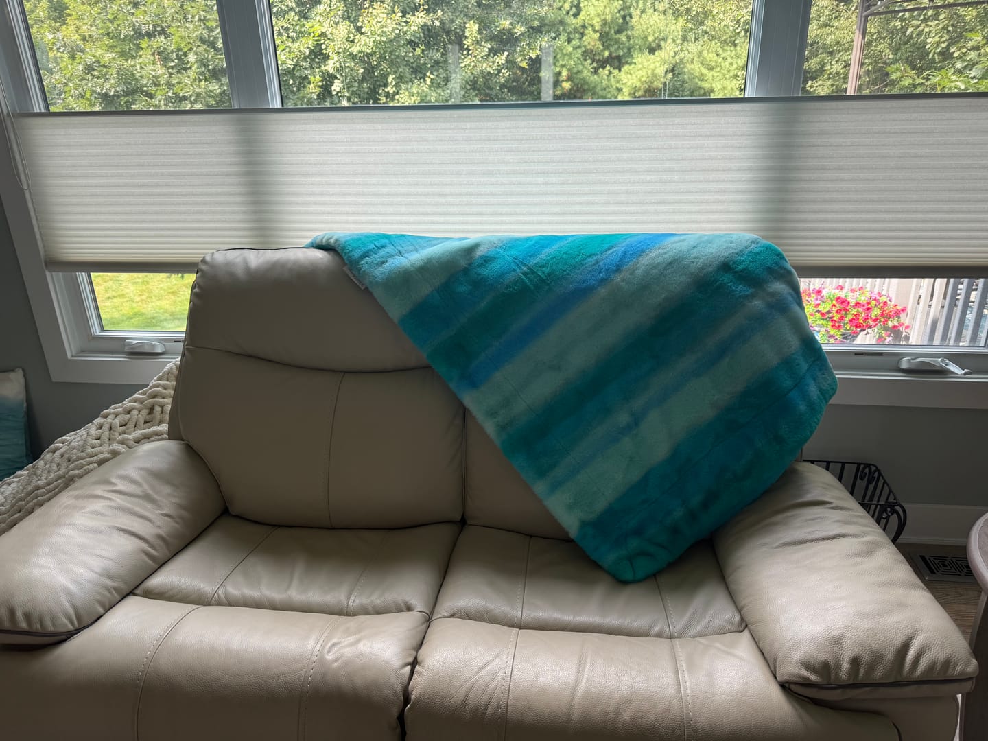 Customer photo review of Lush Sea To Sky Blanket