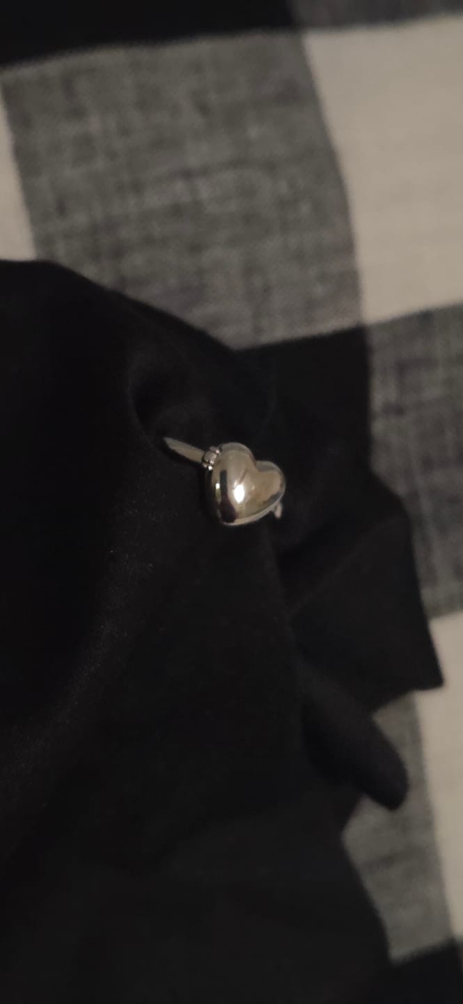 Customer photo review of Heart Locket Ring