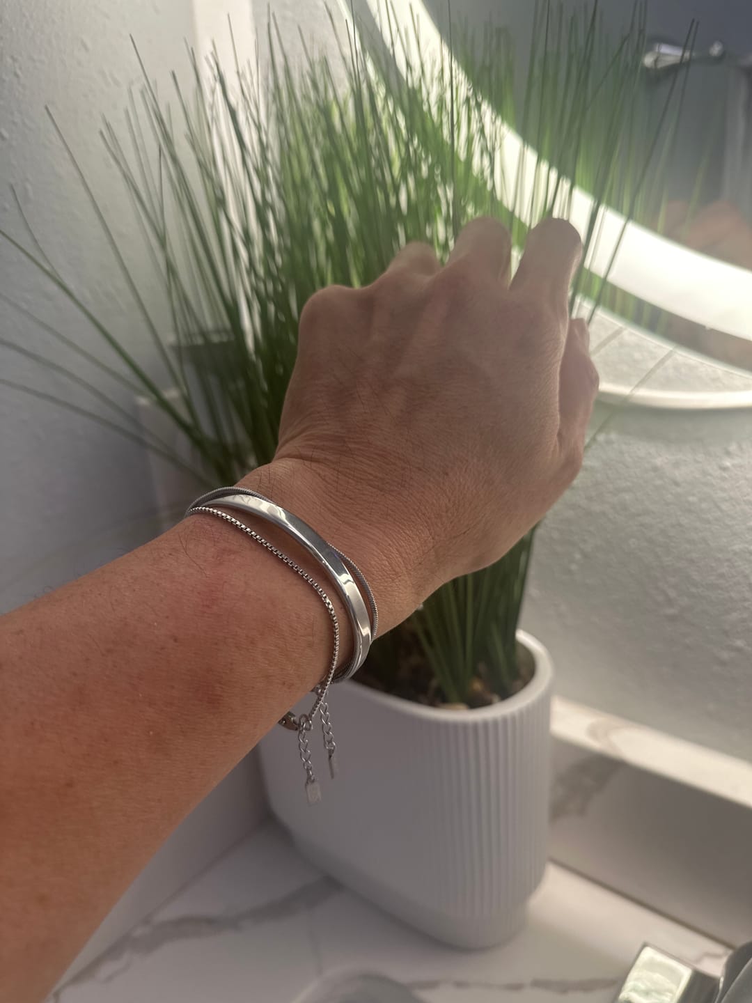 Customer photo review of Minimal Square Bracelet