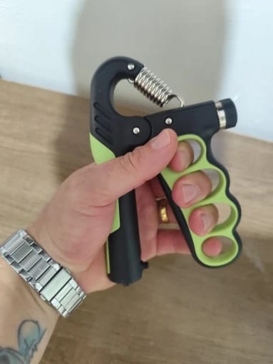 Customer photo review of SteelFlex™ Adjustable Grip Trainer – 11–220 lbs Hand Strength Builder