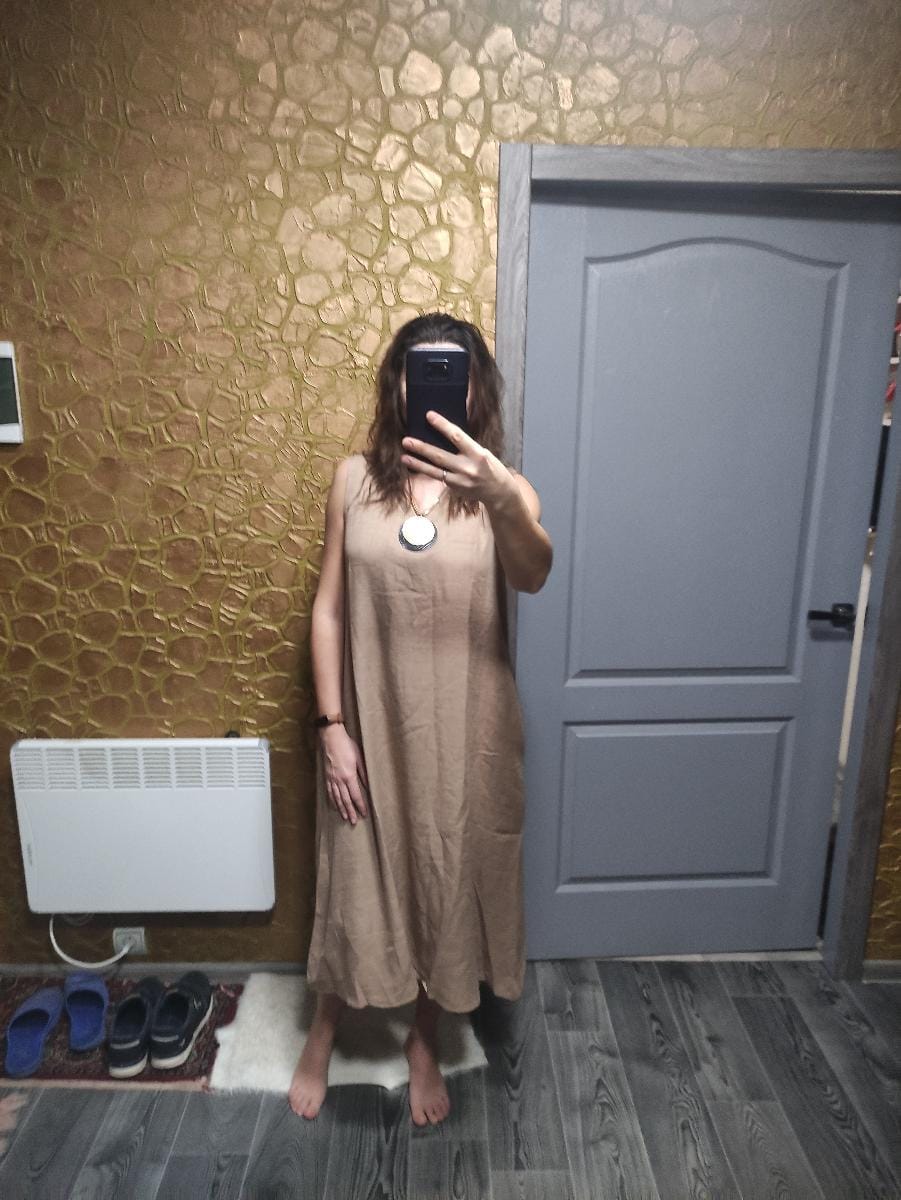 Customer photo review of Robe Longue Fluide à Col V